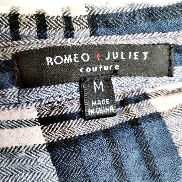 Romeo + Juliet Couture Plaid Button Down Shirt - Picture 6 of 8